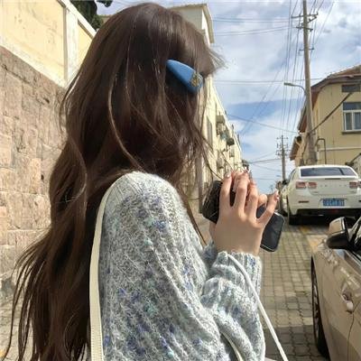 明天、我会成为谁的女友