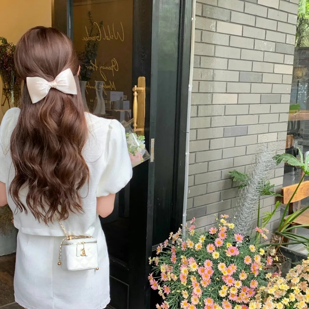 婚礼现场嫁给前任死对头